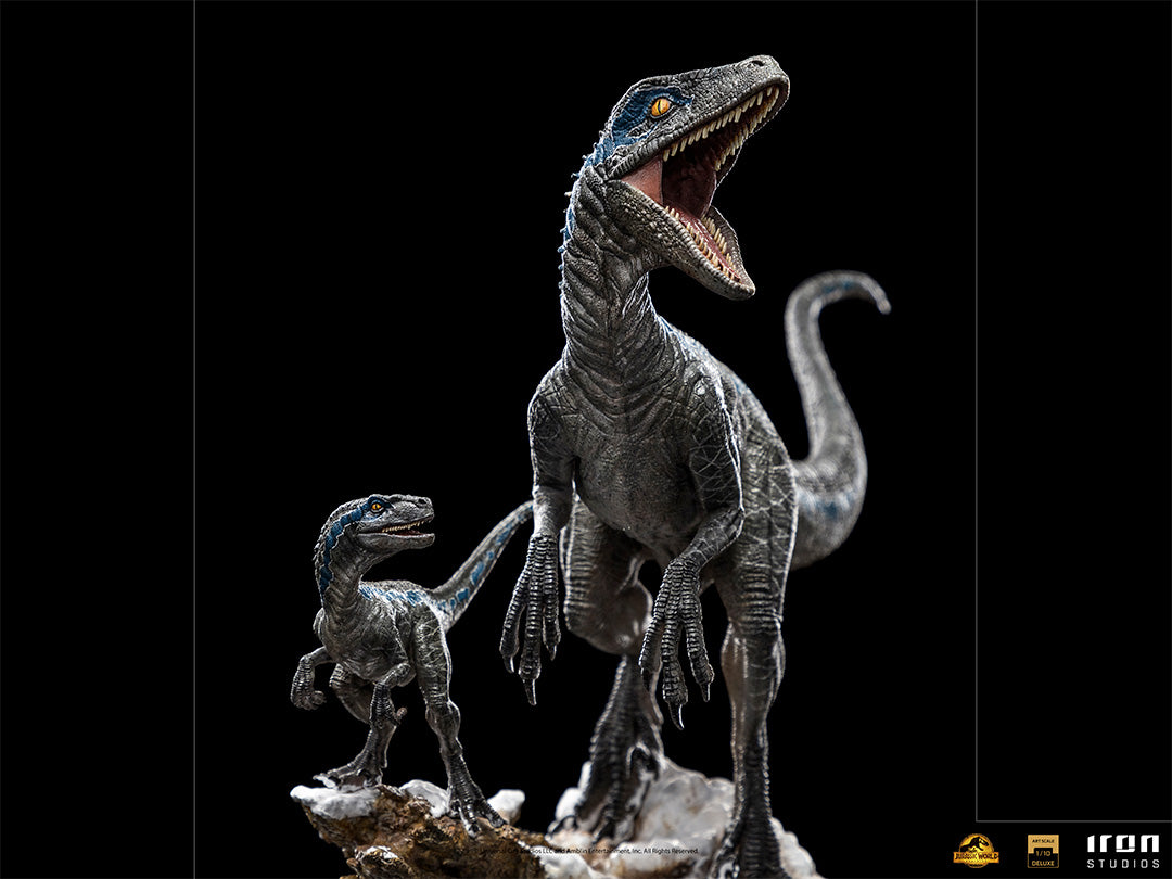 Blue and Beta Deluxe - Jurassic World: Domination - Art Scal