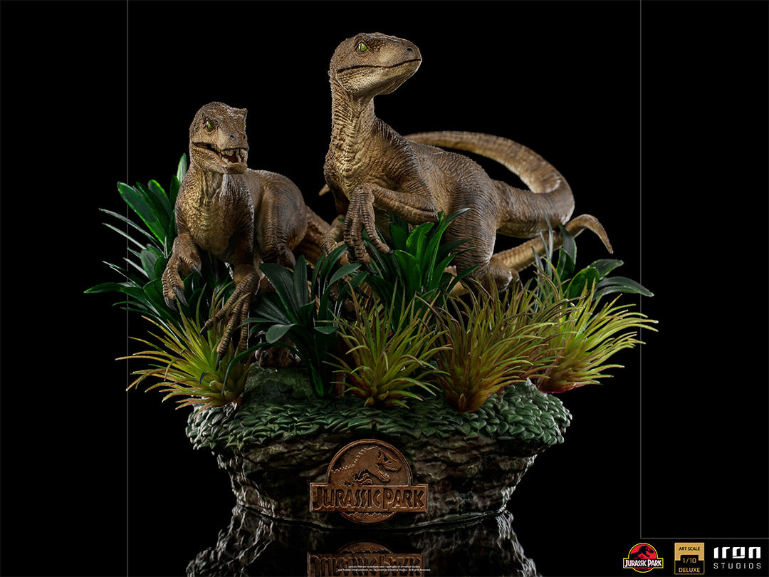 Just The Two Raptors Deluxe Art Scale 1/10 - Jurassic Park