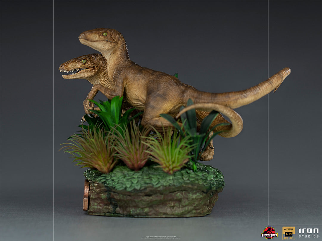 Just The Two Raptors Deluxe Art Scale 1/10 - Jurassic Park