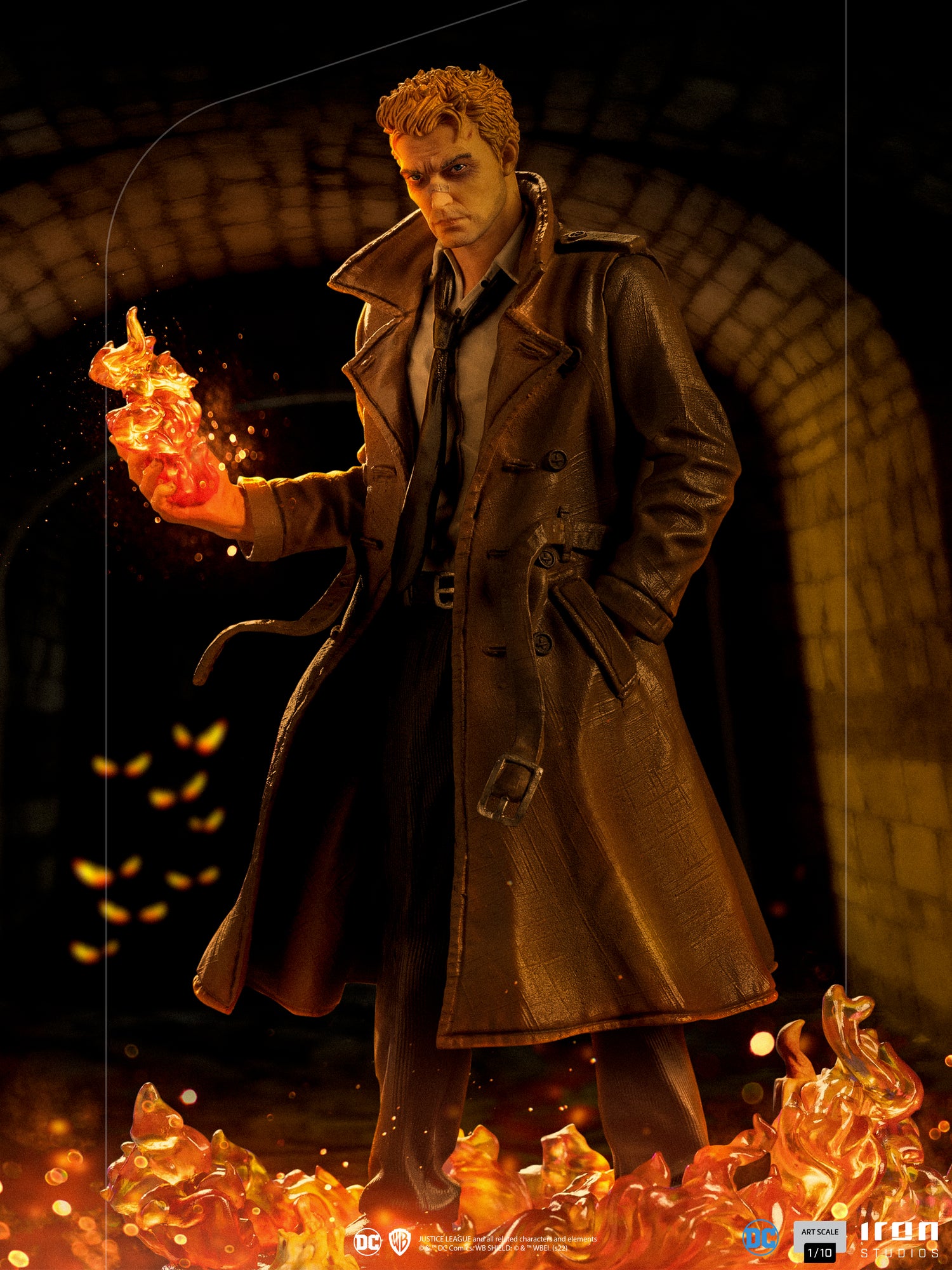 IRON STUDIOS - CONSTANTINE - DC COMICS SERIES - ART SCALE 1/10