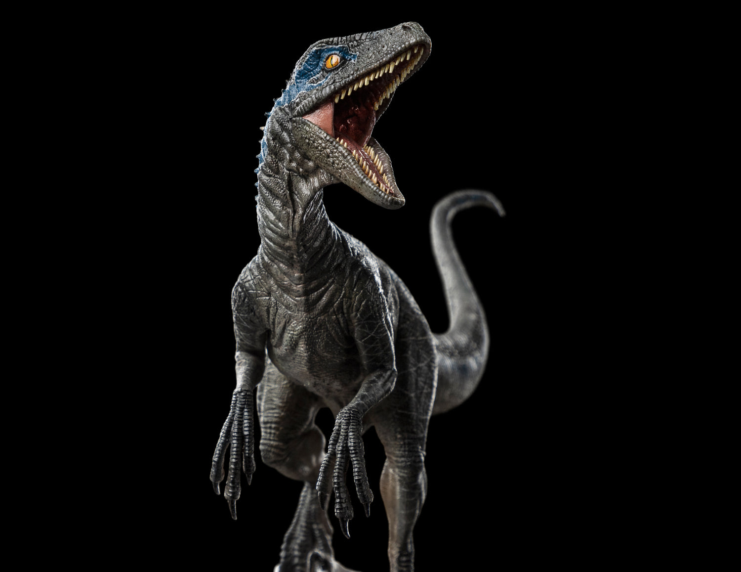 Blue - Jurassic World: Domination - Art Scale 1/10 - Iron St