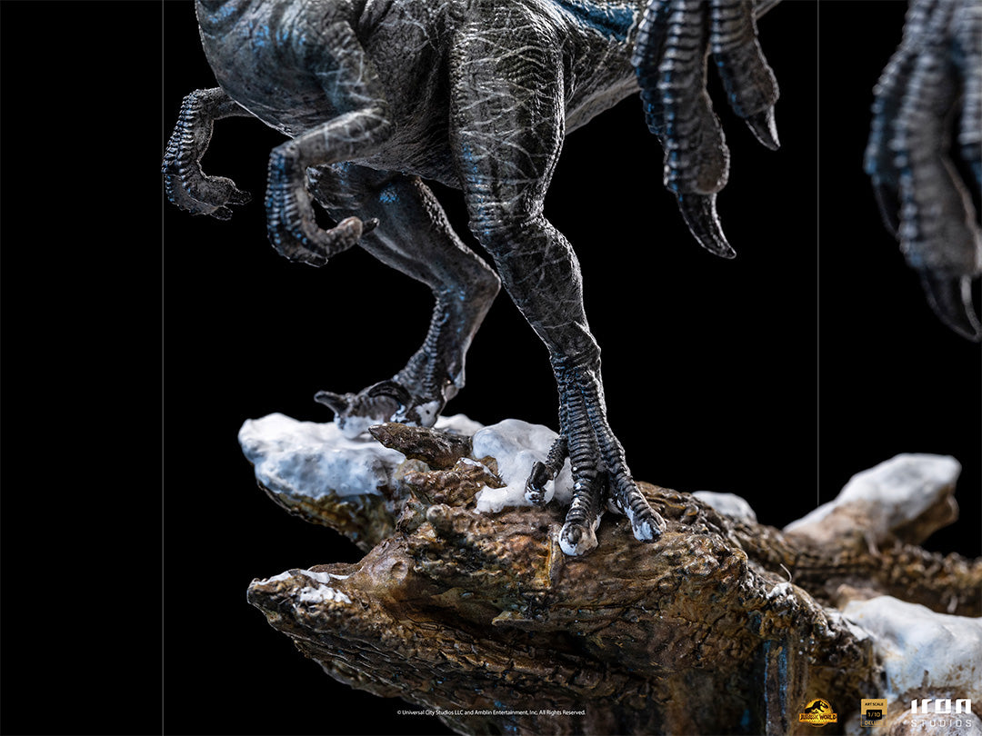 Blue and Beta Deluxe - Jurassic World: Domination - Art Scal